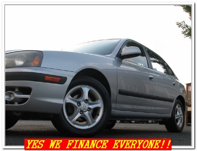 Hyundai Elantra 2004 photo 18