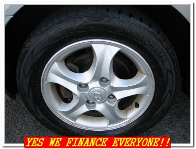 Hyundai Elantra 2004 photo 22