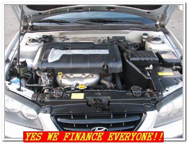 Hyundai Elantra 2004 photo 23