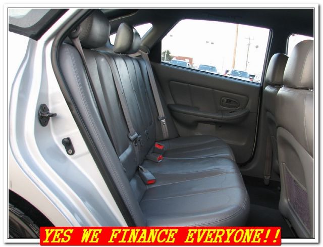 Hyundai Elantra 2004 photo 9