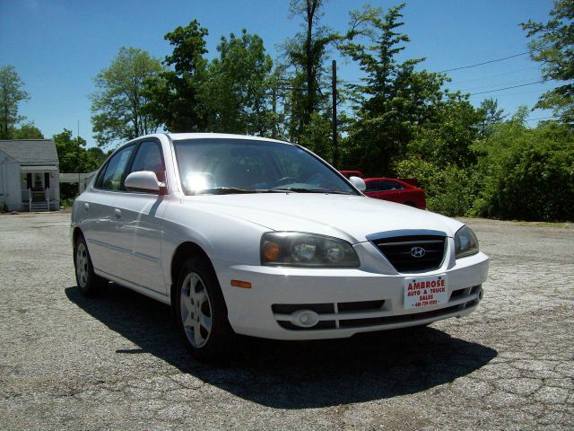 Hyundai Elantra 2004 photo 17