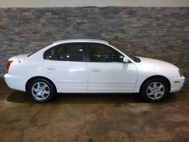 Hyundai Elantra 2004 photo 10