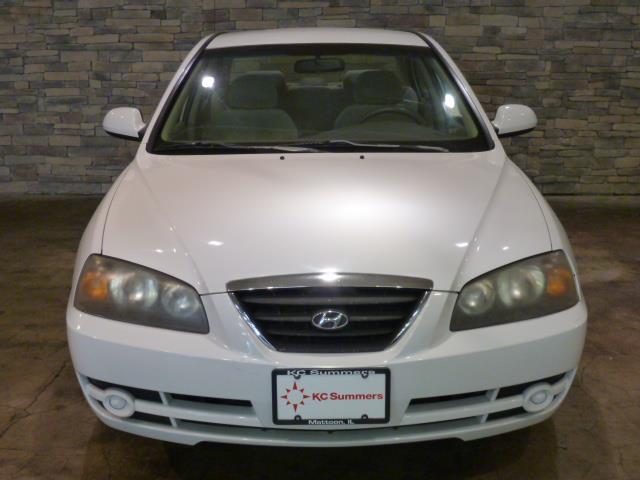 Hyundai Elantra 2004 photo 11