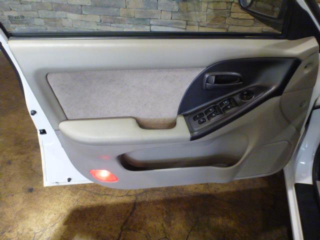Hyundai Elantra 2004 photo 8