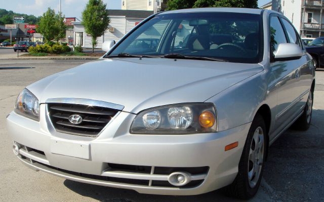 Hyundai Elantra 2004 photo 14