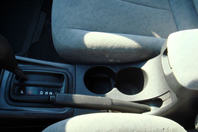 Hyundai Elantra 2004 photo 4