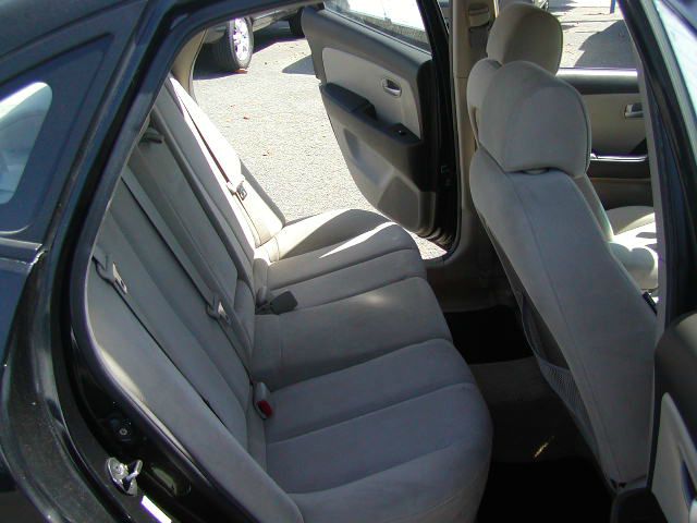 Hyundai Elantra 2004 photo 0