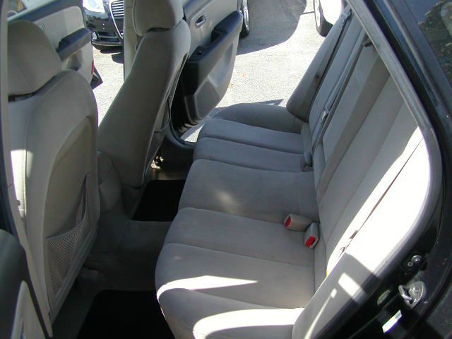 Hyundai Elantra 2004 photo 6