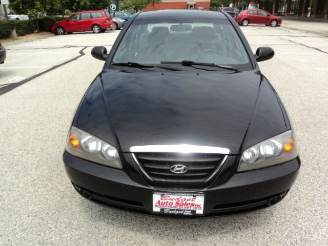 Hyundai Elantra FWD 4dr Sport Sedan