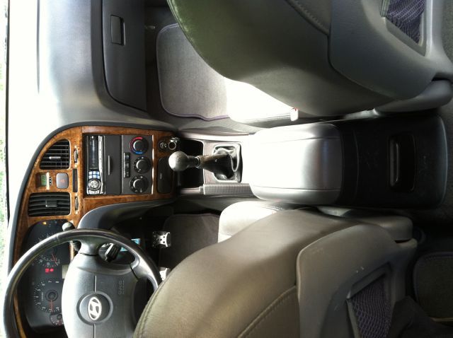 Hyundai Elantra 2004 photo 4