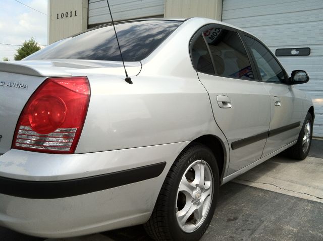 Hyundai Elantra 2004 photo 41
