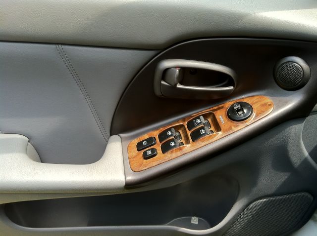 Hyundai Elantra 2004 photo 5