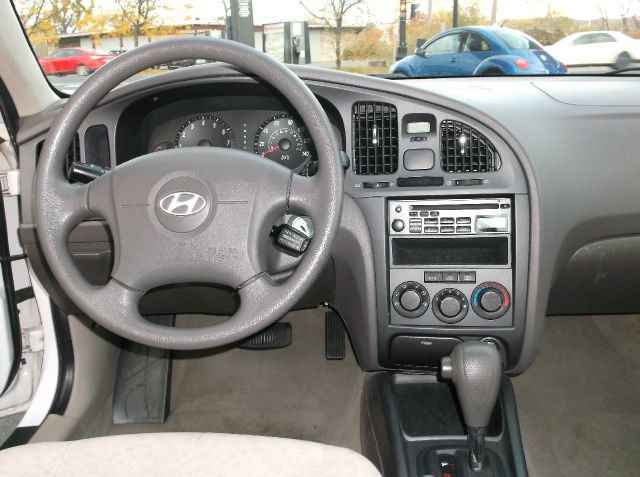 Hyundai Elantra 2005 photo 0