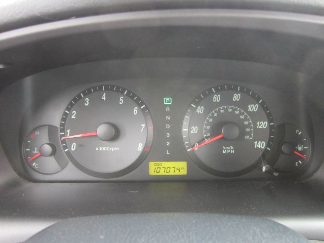 Hyundai Elantra ST Sport SLT TRX4 Off Road Laramie Sedan