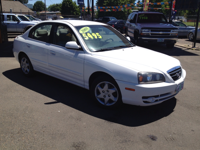 Hyundai Elantra 2005 photo 1