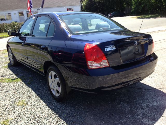 Hyundai Elantra ST Sport SLT TRX4 Off Road Laramie Sedan