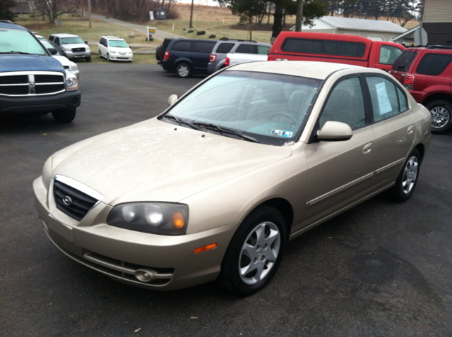 Hyundai Elantra 2005 photo 2