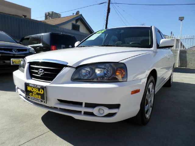 Hyundai Elantra 2005 photo 3