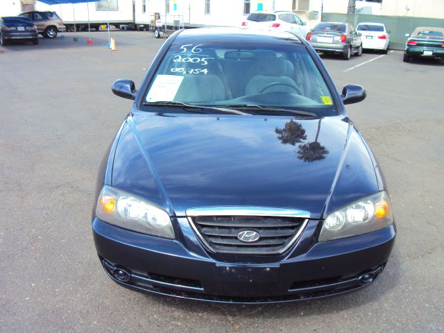 Hyundai Elantra 2005 photo 3