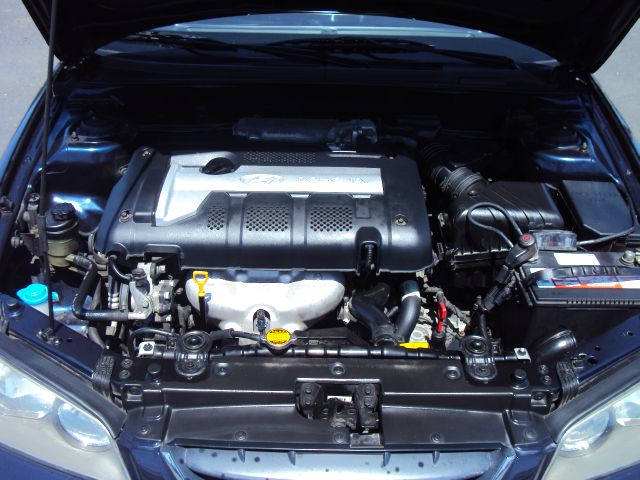 Hyundai Elantra ST Sport SLT TRX4 Off Road Laramie Sedan