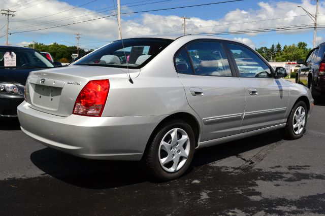 Hyundai Elantra 2006 photo 3