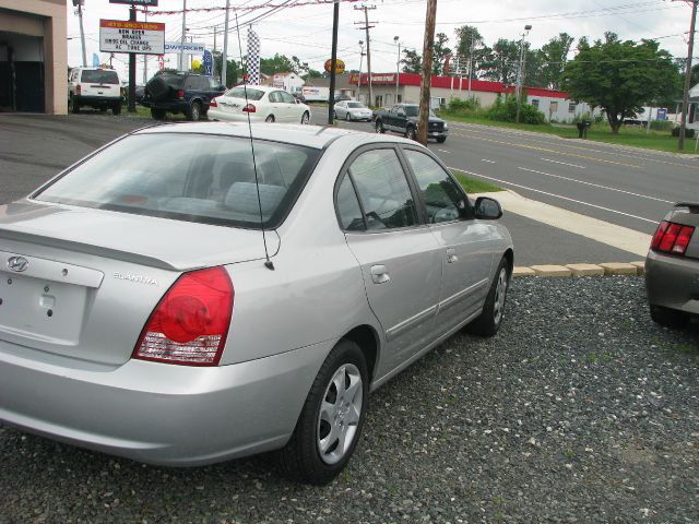 Hyundai Elantra 2006 photo 3