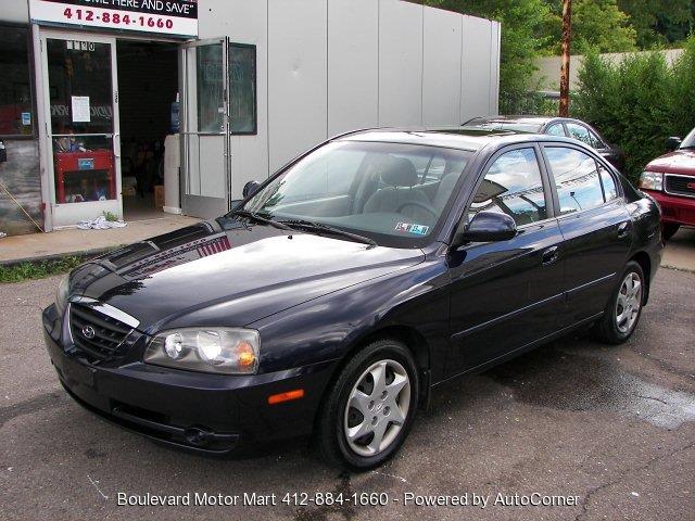 Hyundai Elantra Unknown Sedan