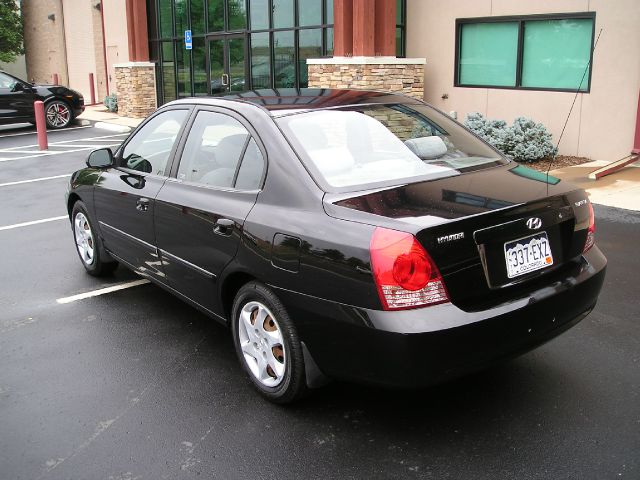 Hyundai Elantra 2006 photo 3