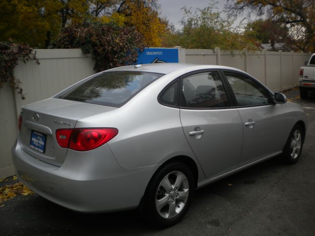 Hyundai Elantra FWD 4dr Sport Sedan