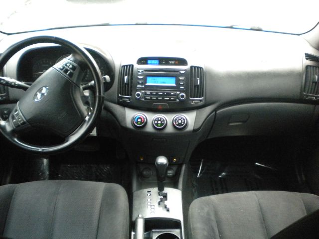 Hyundai Elantra 2007 photo 2