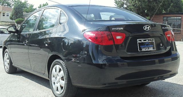 Hyundai Elantra FWD 4dr Sport Sedan