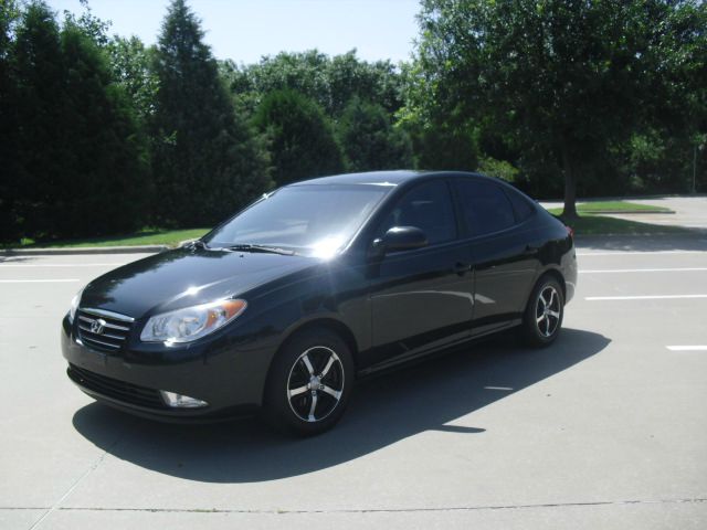 Hyundai Elantra FWD 4dr Sport Sedan