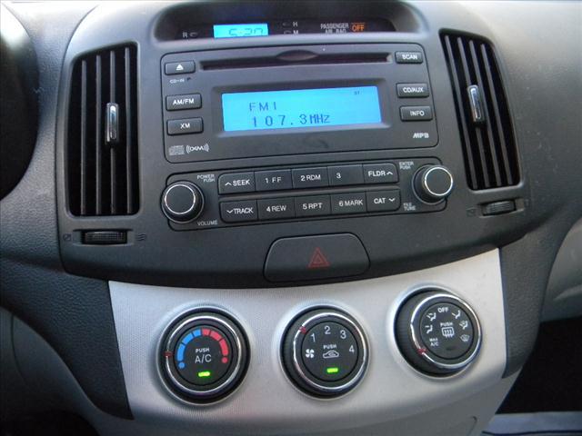 Hyundai Elantra 2008 photo 3