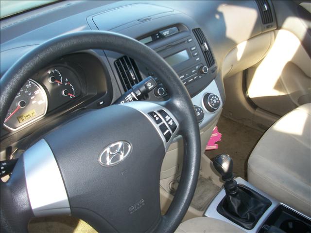 Hyundai Elantra 2008 photo 2