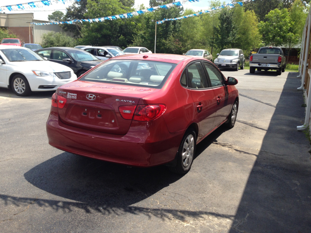 Hyundai Elantra 2008 photo 4