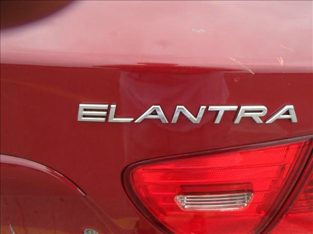 Hyundai Elantra FWD 4dr Sport Sedan