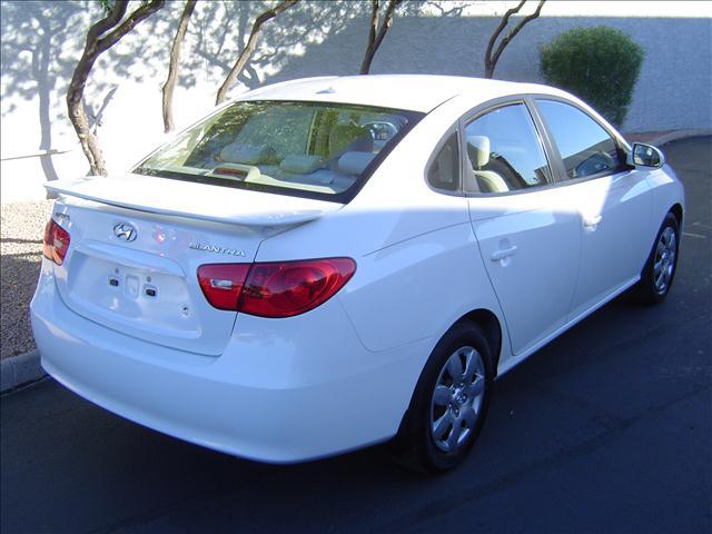 Hyundai Elantra 2008 photo 2