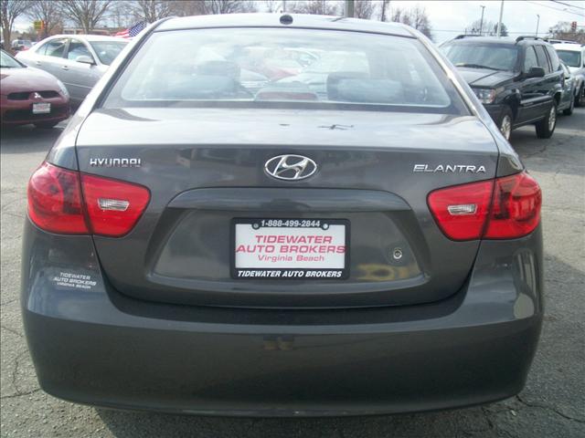 Hyundai Elantra 2008 photo 3