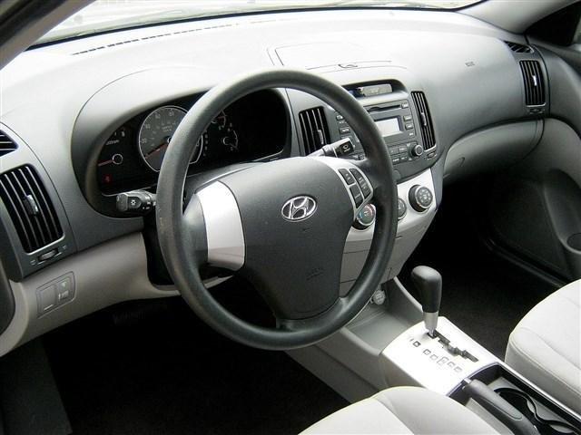 Hyundai Elantra 2008 photo 4
