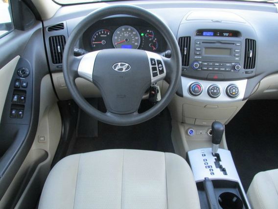 Hyundai Elantra 2008 photo 1