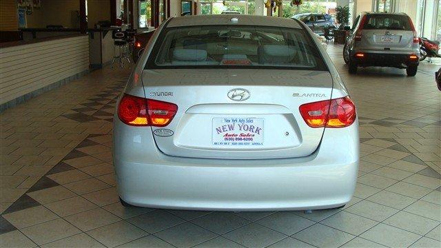 Hyundai Elantra 2008 photo 3