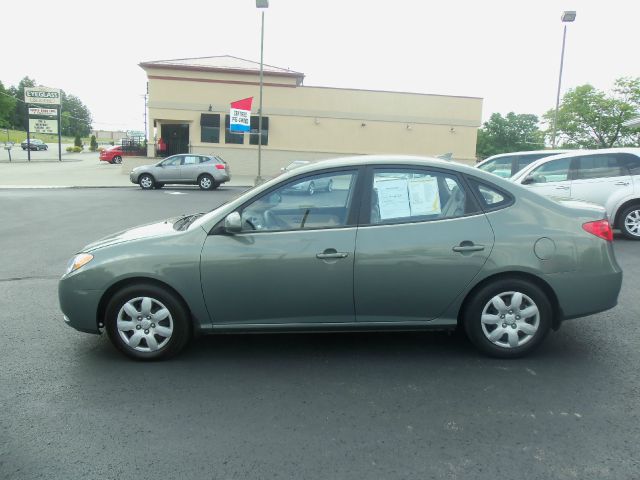 Hyundai Elantra 2009 photo 1