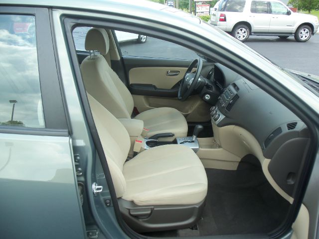 Hyundai Elantra 2009 photo 7