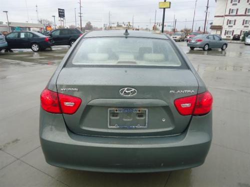 Hyundai Elantra 2009 photo 3