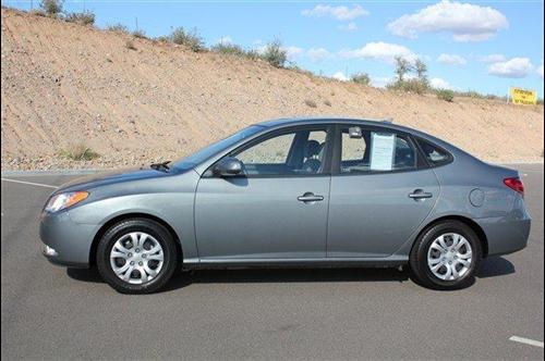 Hyundai Elantra 2009 photo 1