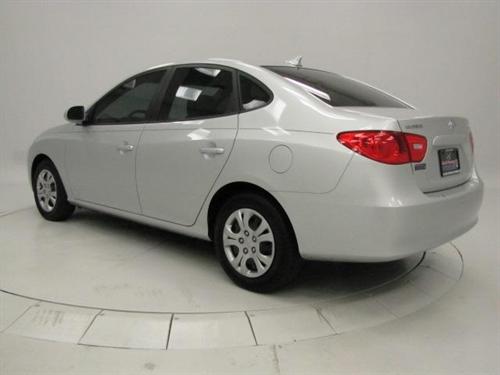 Hyundai Elantra 2009 photo 2