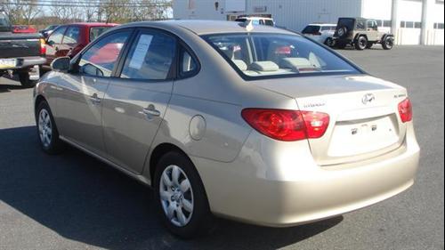 Hyundai Elantra 2009 photo 3