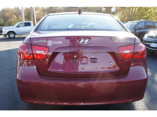 Hyundai Elantra 2009 photo 3
