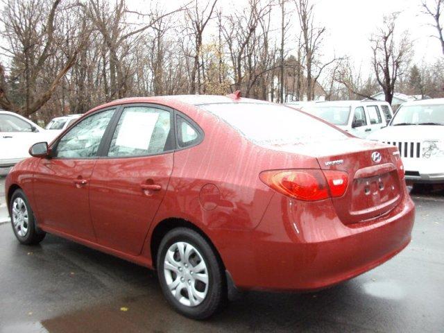 Hyundai Elantra 2009 photo 1