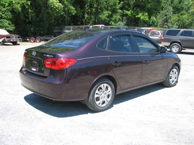 Hyundai Elantra 2009 photo 3